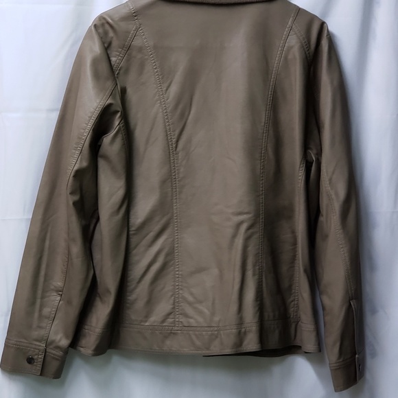 Ladies Beige  Faux Leather Lined Zippered Jacket With Ribbed Knit Collar - Picture 2 of 3